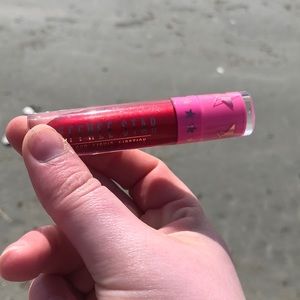 Holiday mystery jeffree liquid lip